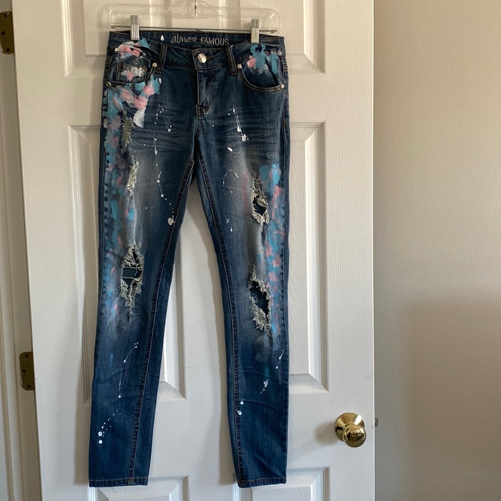 Skinny jeans